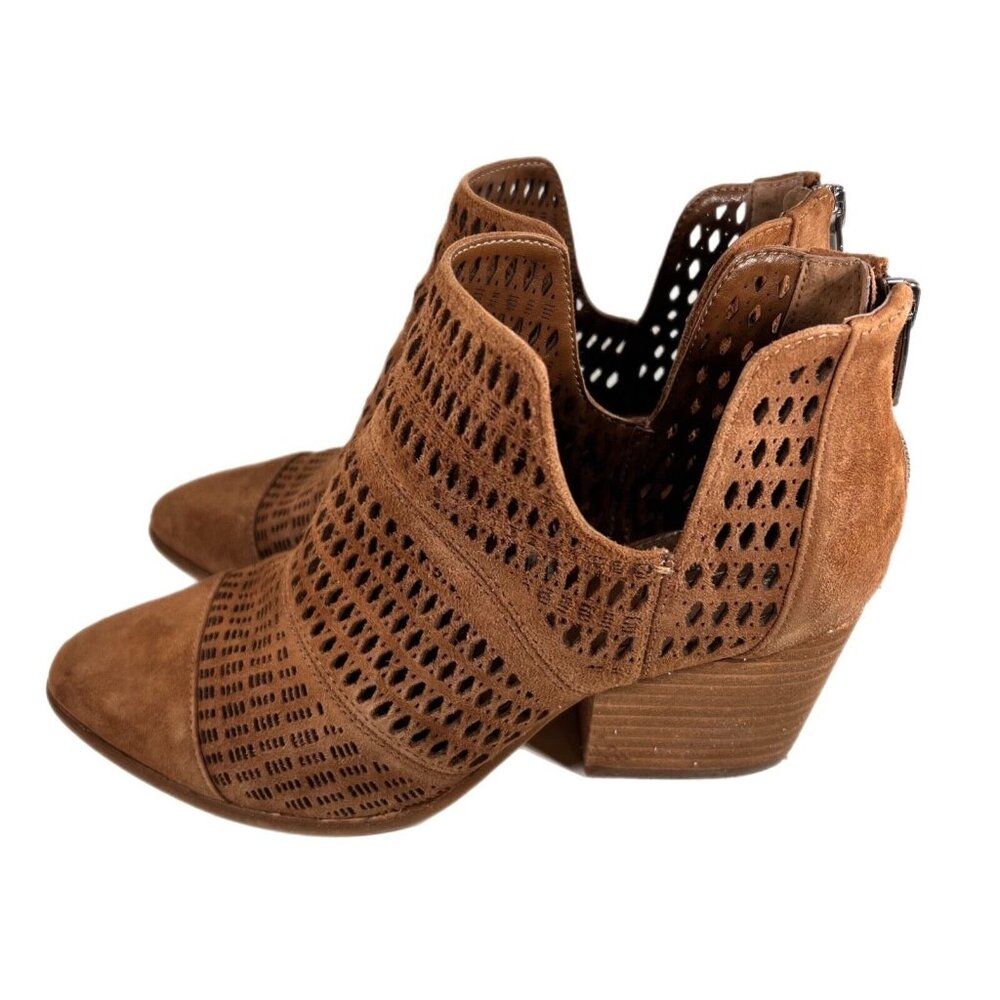 Vince Camuto Boots Womens Sz 7.5 Shoes Leather Ankle Booties Block Heel Pierced - Picture 3 of 12